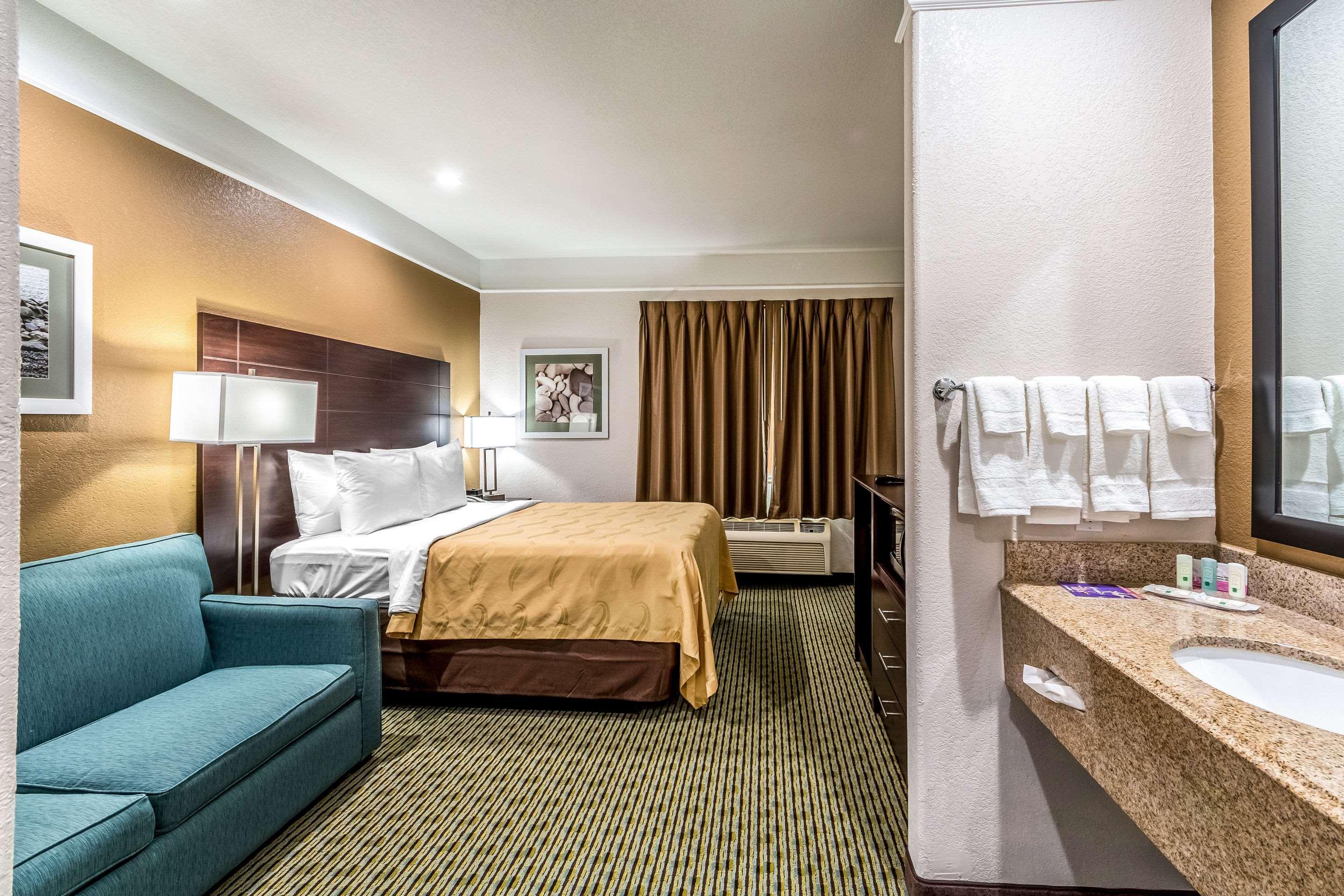Quality Inn & Suites Seaworld North San Antonio Eksteriør bilde