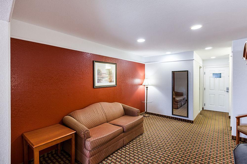 Quality Inn & Suites Seaworld North San Antonio Eksteriør bilde