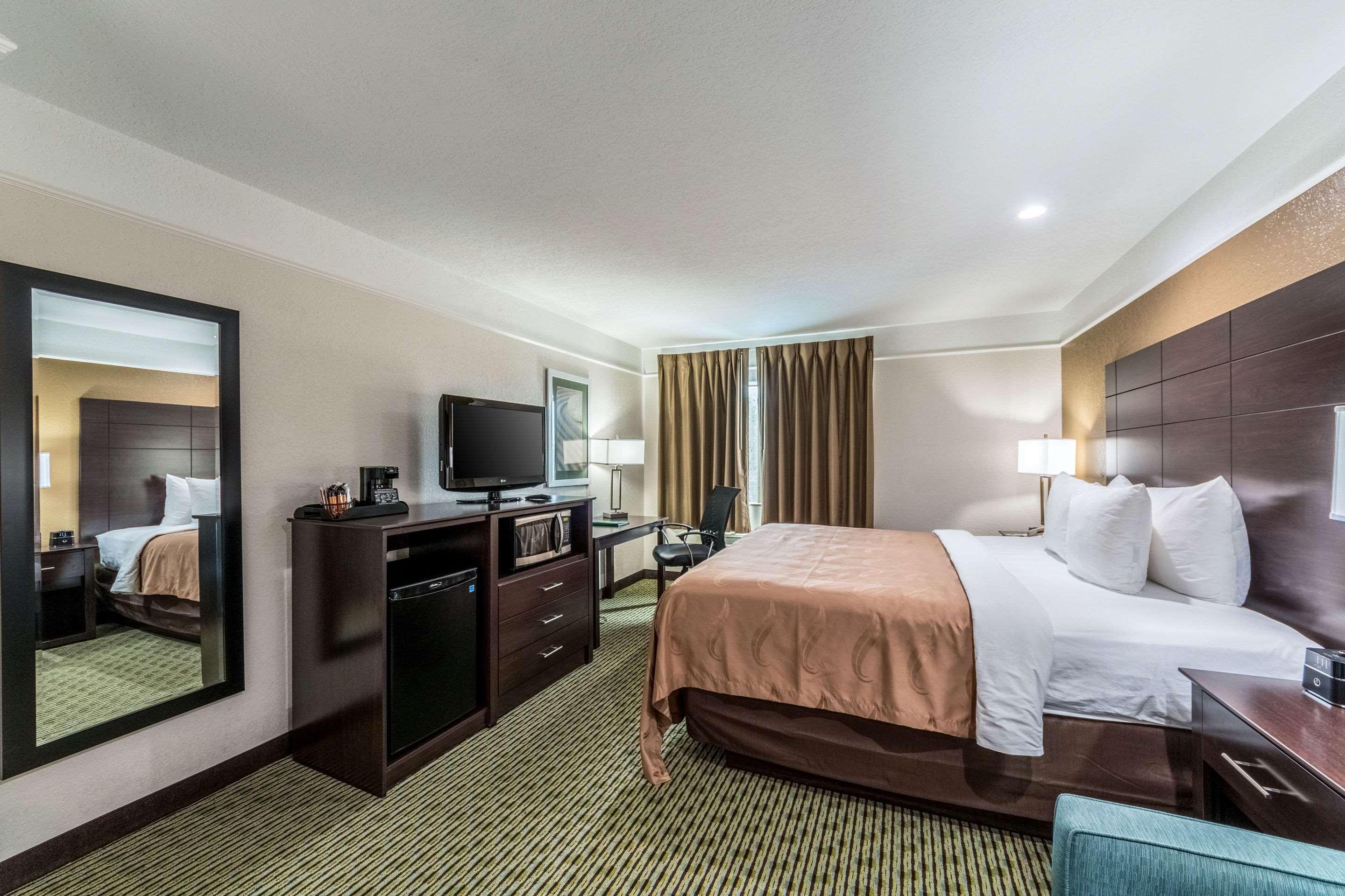Quality Inn & Suites Seaworld North San Antonio Eksteriør bilde