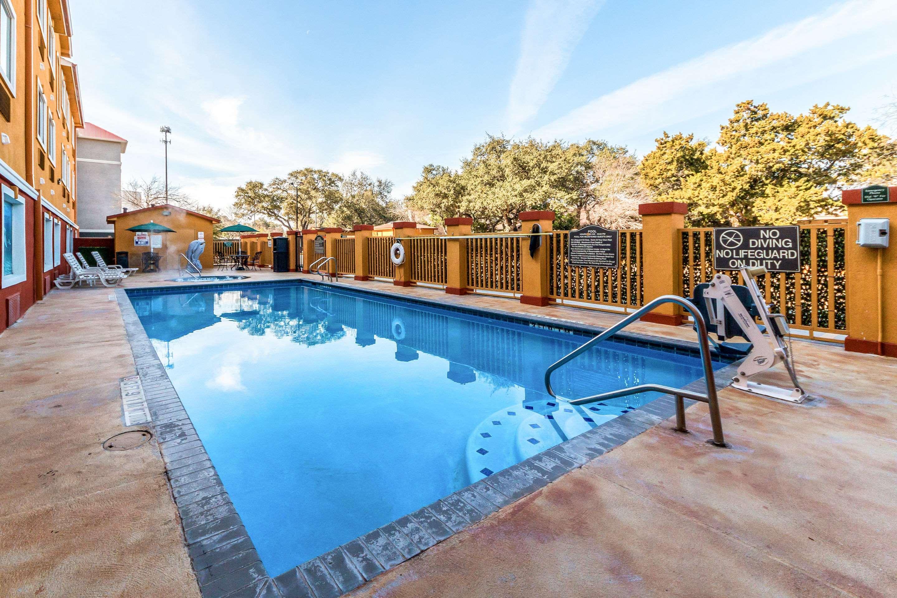 Quality Inn & Suites Seaworld North San Antonio Eksteriør bilde