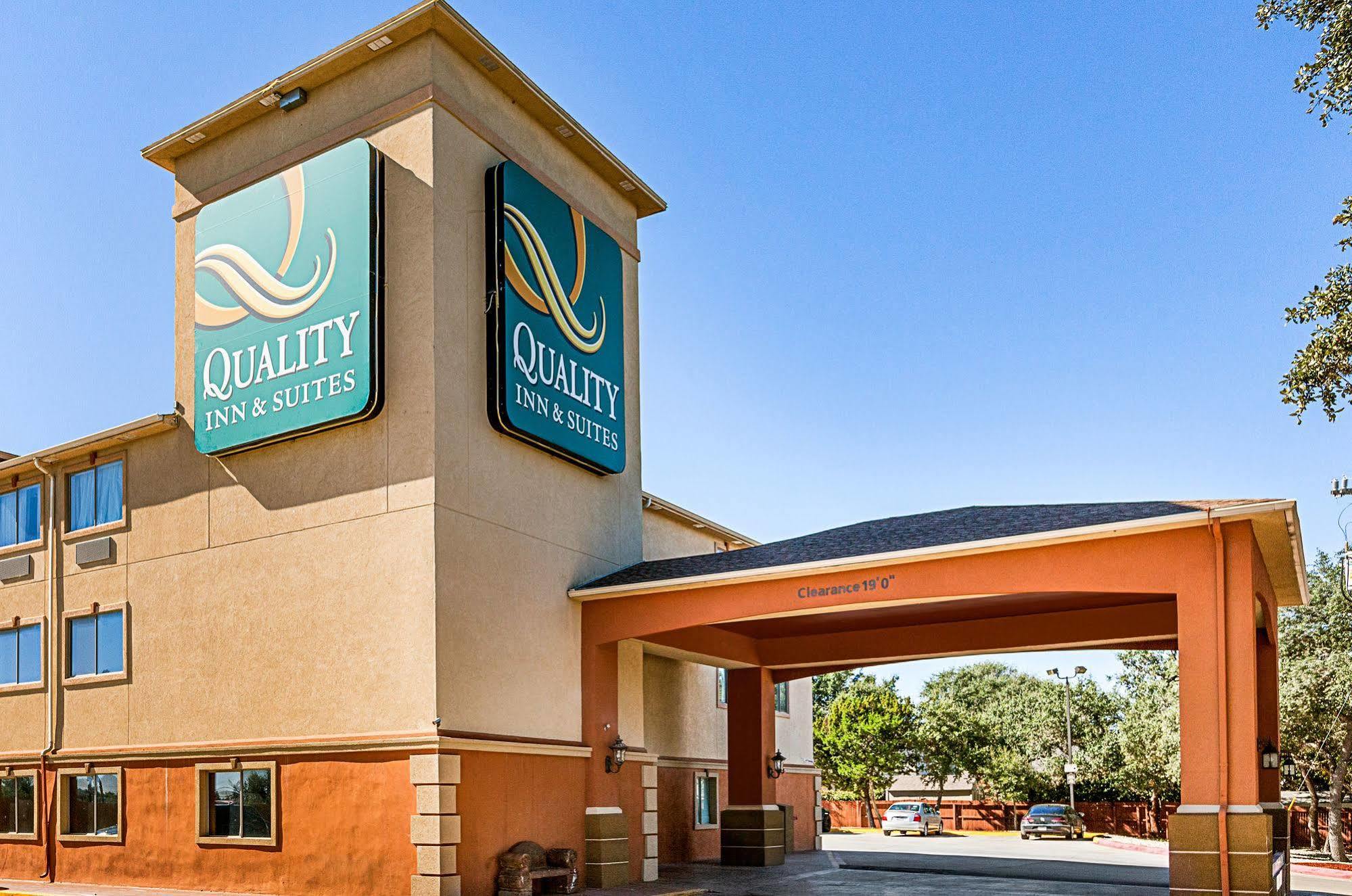Quality Inn & Suites Seaworld North San Antonio Eksteriør bilde